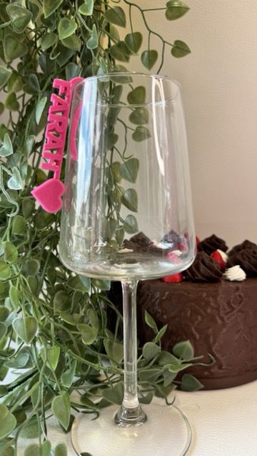 marque verre rose vif 1